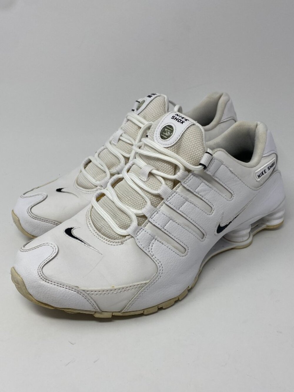 Nike Shox NZ Running Shoes Mens 10 White 501524-106